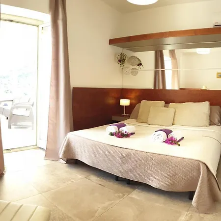 Villa La Vista - By Vacation Service Cefalu