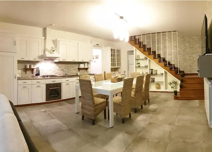 La Vista - By Vacation Service Villa *